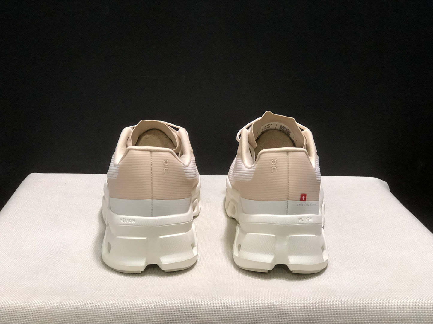 On Cloudmonster Void “Dew/ Ivory”