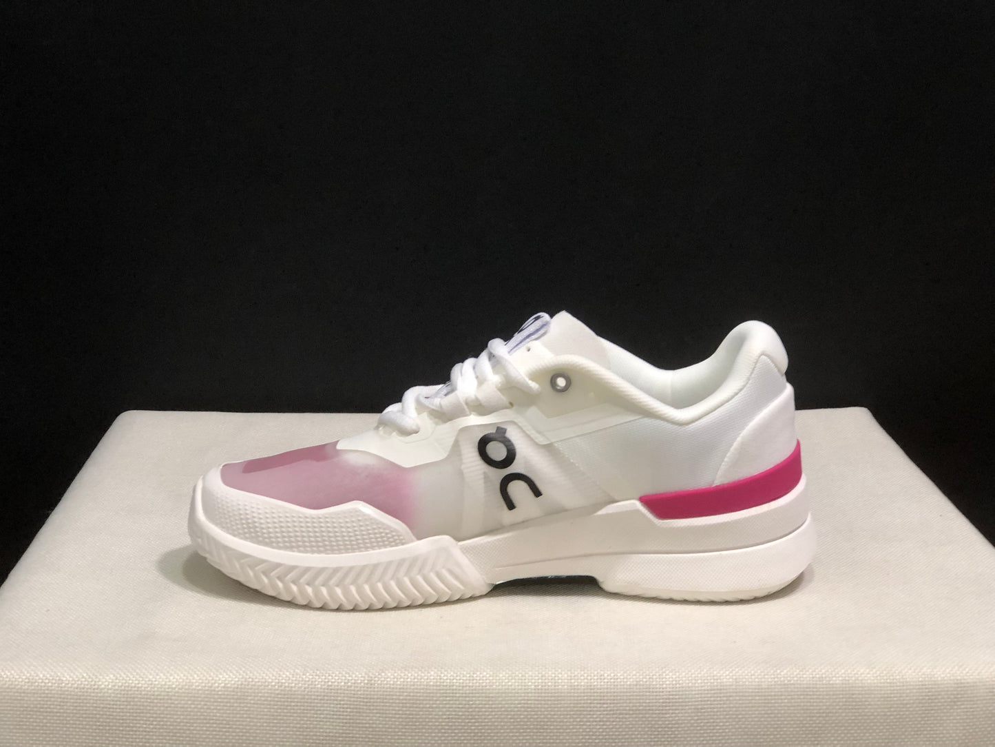 ON THE ROGER PRO 2  BRANCO/ROSA