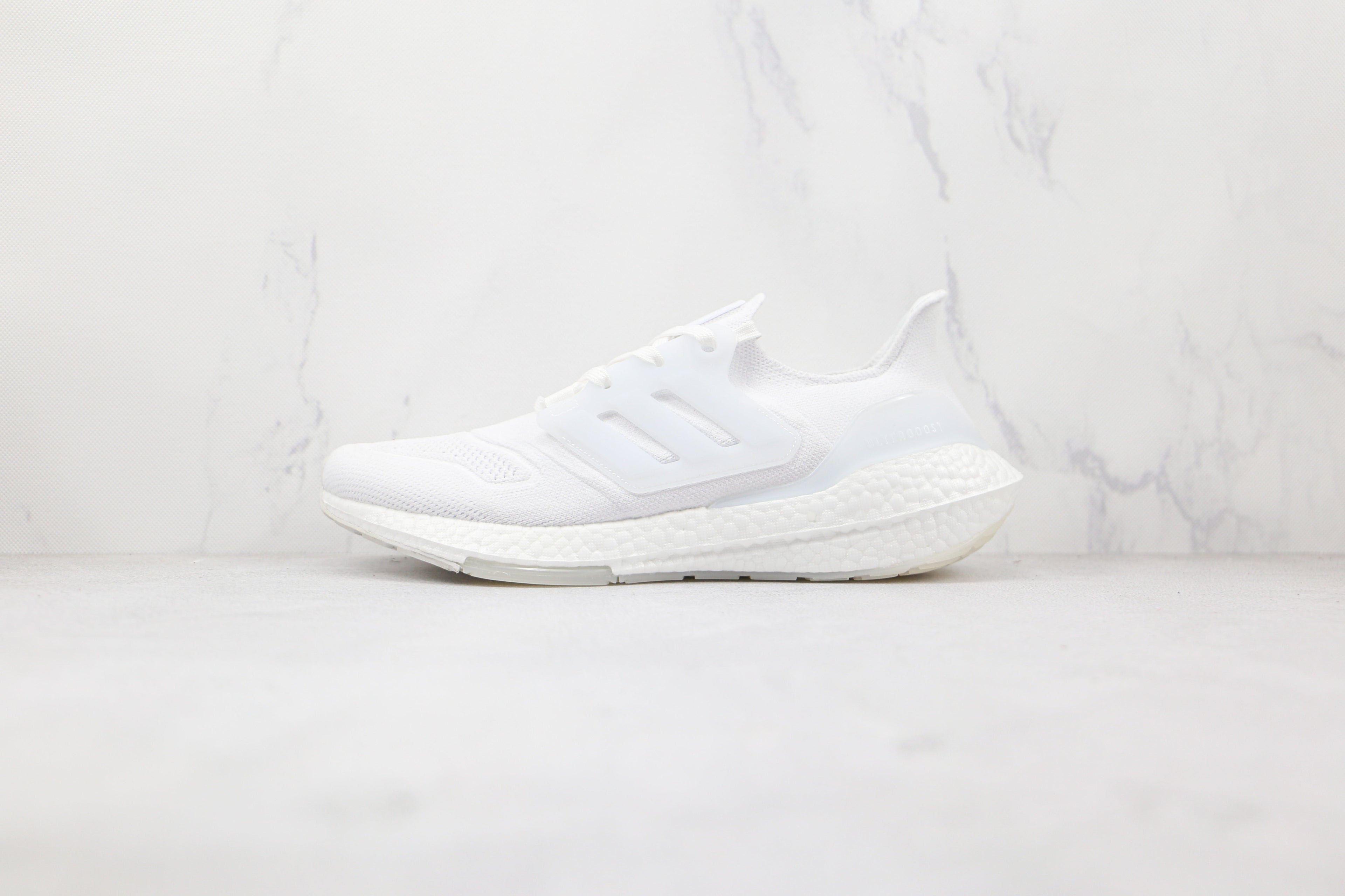 Adidas Ultraboost 22 Triple White