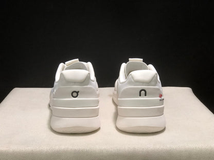 ON THE ROGER PRO 2 BRANCO