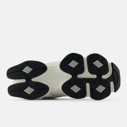 New Balance 9060  Sea Salt Raincloud